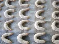 Pečeme 12 min. při teplotě 180 °C....