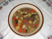 Fazolová polévka s uzeným masem