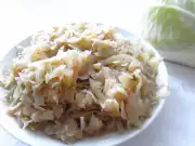 Dušené bílé zelí