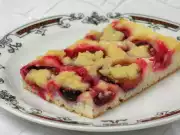 Švestkový koláč s drobenkou 