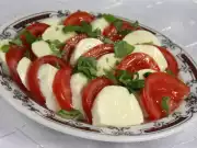 Salát Caprese