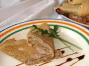 Palačinky s játrovou paštikou