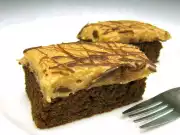 Karamelový koláč