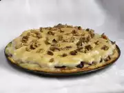 Švestkový koláč se sněhovou přikrývkou