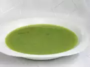 Chřestová polévka s medvědím česnekem