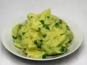 Bramborová kaše s hráškem
