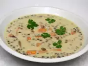 Smetanová čočková polévka s batáty