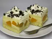 Krémové broskvové řezy